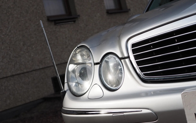 Mercedes-Benz Klasa E cena 41900 przebieg: 118886, rok produkcji 2002 z Mirsk małe 781